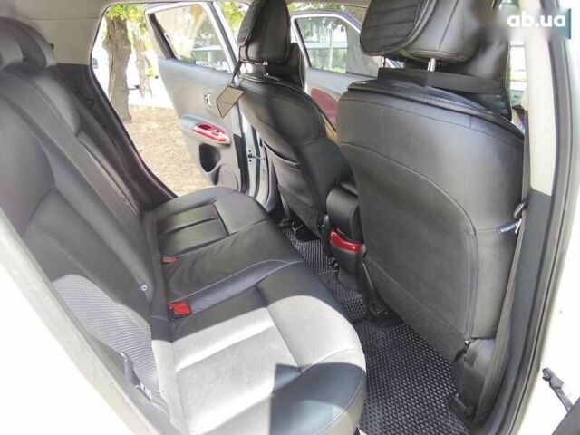 Ниссан Жук, объемом двигателя 1.5 л и пробегом 201 тыс. км за 9200 $, фото 13 на Automoto.ua
