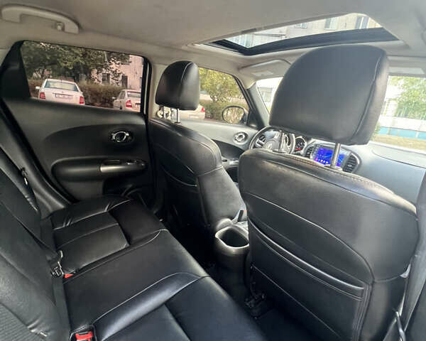 Ниссан Жук, объемом двигателя 1.6 л и пробегом 130 тыс. км за 9200 $, фото 4 на Automoto.ua