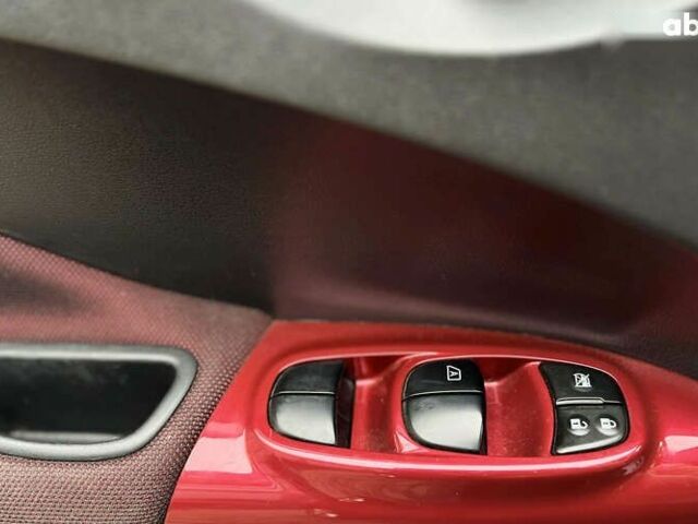 Ніссан Жук, об'ємом двигуна 1.6 л та пробігом 199 тис. км за 10700 $, фото 9 на Automoto.ua