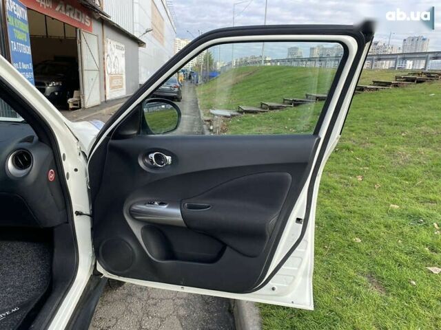 Ниссан Жук, объемом двигателя 1.6 л и пробегом 99 тыс. км за 10750 $, фото 27 на Automoto.ua