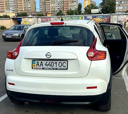 Ниссан Жук, объемом двигателя 1.6 л и пробегом 102 тыс. км за 9700 $, фото 1 на Automoto.ua