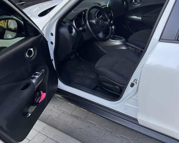 Ниссан Жук, объемом двигателя 1.6 л и пробегом 115 тыс. км за 11500 $, фото 2 на Automoto.ua