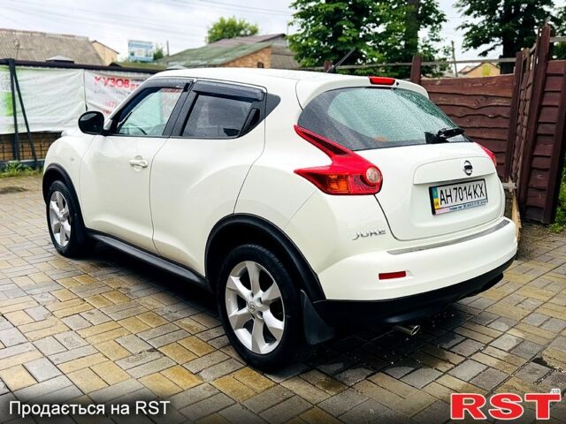 Ниссан Жук, объемом двигателя 1.6 л и пробегом 49 тыс. км за 10700 $, фото 2 на Automoto.ua