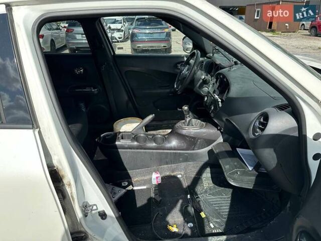 Ниссан Жук, объемом двигателя 1.6 л и пробегом 173 тыс. км за 8250 $, фото 7 на Automoto.ua