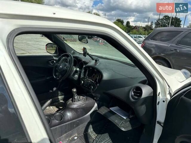 Ниссан Жук, объемом двигателя 1.6 л и пробегом 173 тыс. км за 8250 $, фото 6 на Automoto.ua