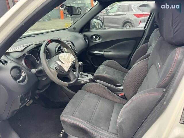 Ниссан Жук, объемом двигателя 1.6 л и пробегом 128 тыс. км за 9300 $, фото 10 на Automoto.ua