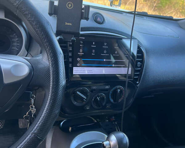 Ниссан Жук, объемом двигателя 1.6 л и пробегом 120 тыс. км за 11000 $, фото 5 на Automoto.ua