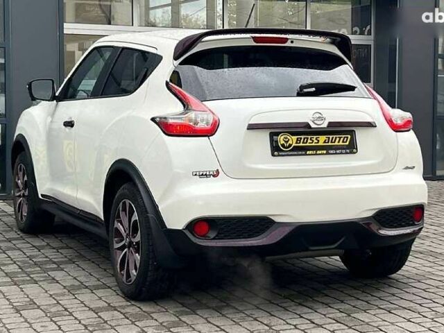 Ниссан Жук, объемом двигателя 1.6 л и пробегом 136 тыс. км за 12200 $, фото 4 на Automoto.ua