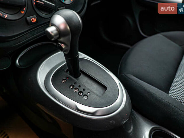 Ниссан Жук, объемом двигателя 1.6 л и пробегом 75 тыс. км за 12166 $, фото 15 на Automoto.ua