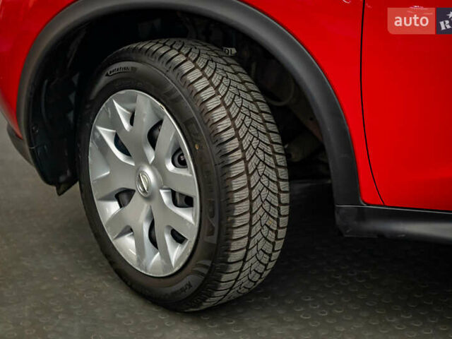 Ниссан Жук, объемом двигателя 1.6 л и пробегом 75 тыс. км за 12166 $, фото 7 на Automoto.ua