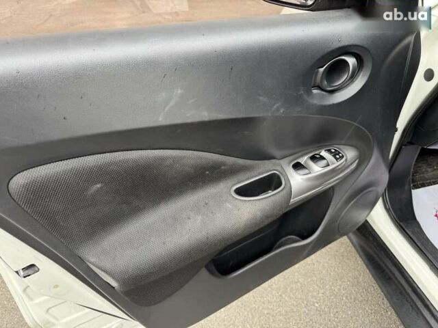 Ниссан Жук, объемом двигателя 1.6 л и пробегом 73 тыс. км за 12200 $, фото 14 на Automoto.ua