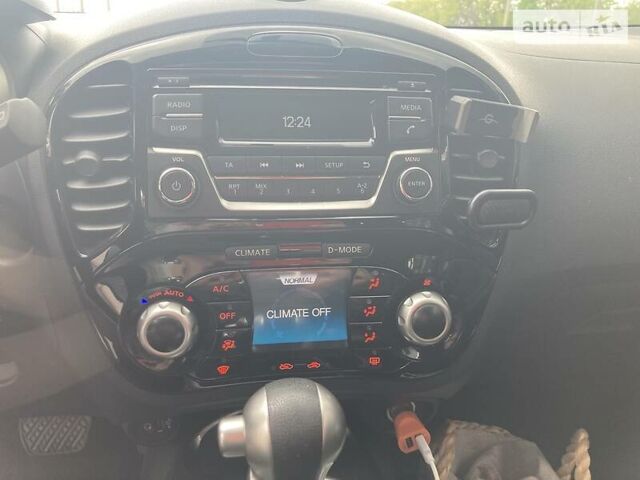 Ниссан Жук, объемом двигателя 1.6 л и пробегом 95 тыс. км за 15000 $, фото 3 на Automoto.ua