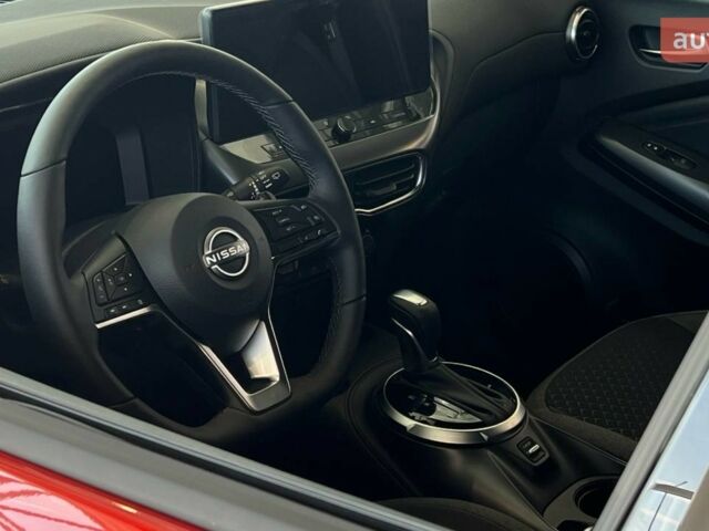 купить новое авто Ниссан Жук 2024 года от официального дилера Автомир Ниссан фото