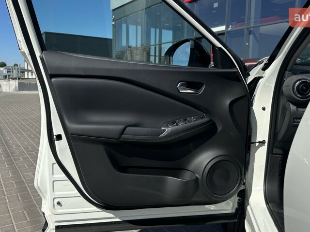 Ніссан Жук, об'ємом двигуна 1 л та пробігом 0 тис. км за 22718 $, фото 13 на Automoto.ua