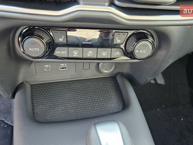 Ниссан Жук, объемом двигателя 1 л и пробегом 0 тыс. км за 23432 $, фото 3 на Automoto.ua