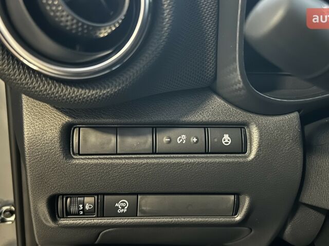 Ниссан Жук, объемом двигателя 1 л и пробегом 0 тыс. км за 25448 $, фото 13 на Automoto.ua