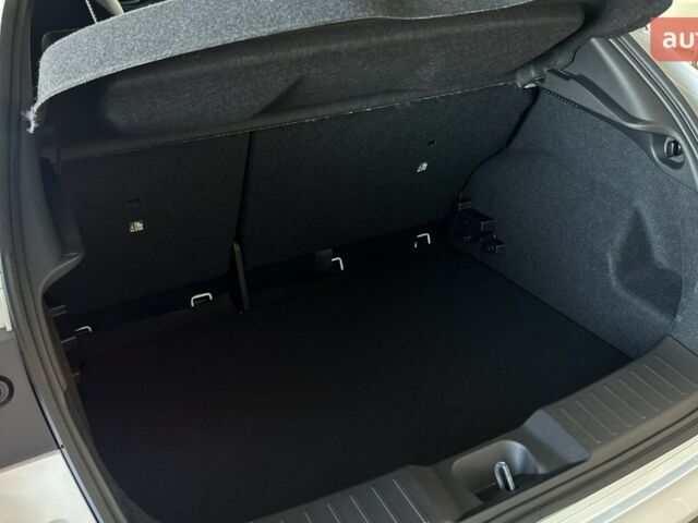 Ніссан Жук, об'ємом двигуна 1 л та пробігом 0 тис. км за 26167 $, фото 20 на Automoto.ua