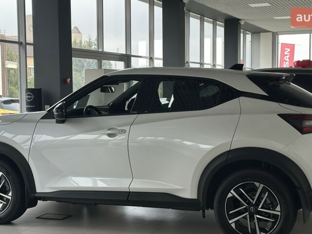 Ниссан Жук, объемом двигателя 1 л и пробегом 0 тыс. км за 24995 $, фото 3 на Automoto.ua