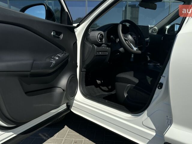 Ніссан Жук, об'ємом двигуна 1 л та пробігом 0 тис. км за 22718 $, фото 10 на Automoto.ua