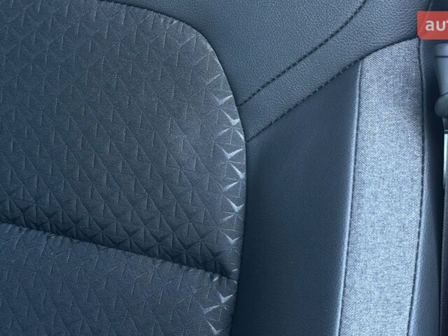 Ниссан Жук, объемом двигателя 1 л и пробегом 0 тыс. км за 27343 $, фото 10 на Automoto.ua