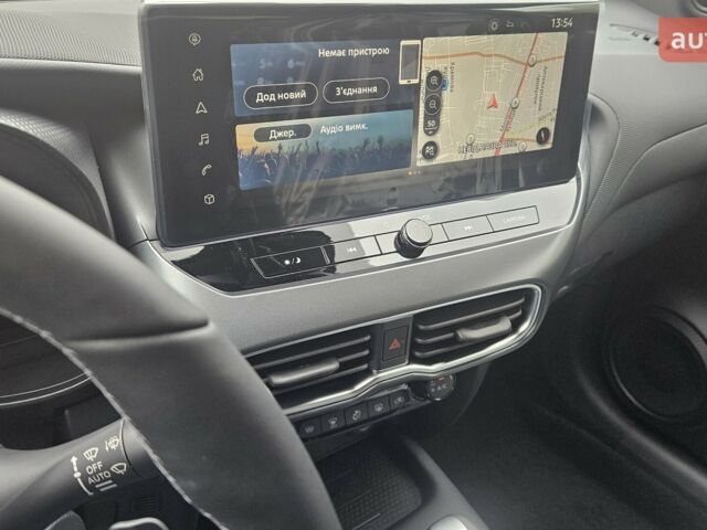 Ніссан Жук, об'ємом двигуна 1 л та пробігом 0 тис. км за 25880 $, фото 12 на Automoto.ua