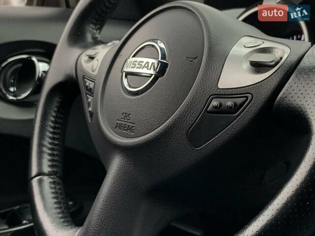 Жовтий Ніссан Жук, об'ємом двигуна 1.6 л та пробігом 100 тис. км за 12499 $, фото 43 на Automoto.ua