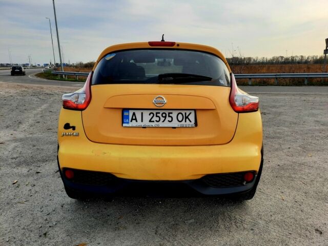 Желтый Ниссан Жук, объемом двигателя 1.6 л и пробегом 125 тыс. км за 9700 $, фото 4 на Automoto.ua