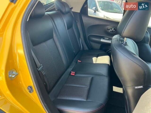 Жовтий Ніссан Жук, об'ємом двигуна 1.6 л та пробігом 141 тис. км за 14500 $, фото 10 на Automoto.ua