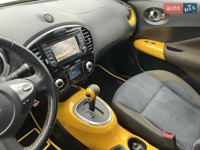 Желтый Ниссан Жук, объемом двигателя 1.6 л и пробегом 51 тыс. км за 13900 $, фото 37 на Automoto.ua
