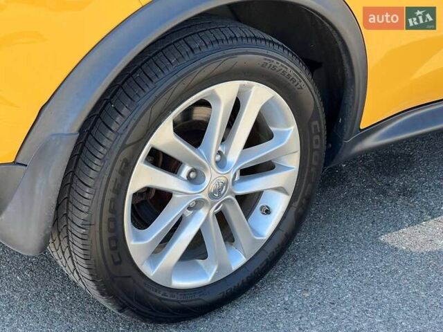 Жовтий Ніссан Жук, об'ємом двигуна 1.6 л та пробігом 141 тис. км за 14500 $, фото 4 на Automoto.ua