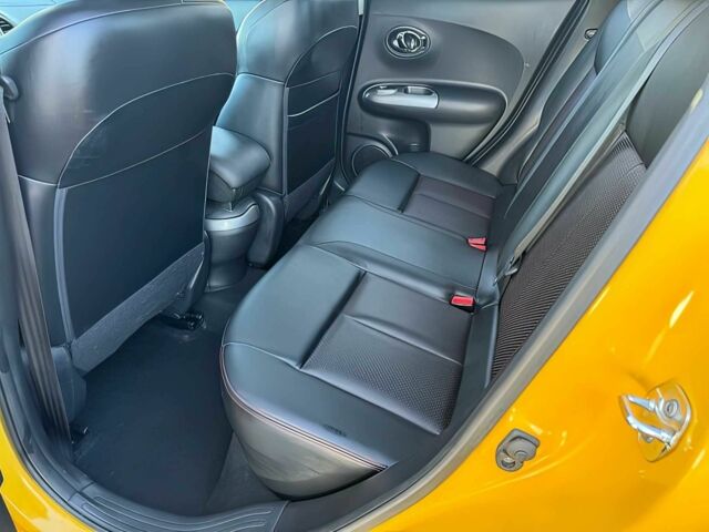 Желтый Ниссан Жук, объемом двигателя 1.6 л и пробегом 78 тыс. км за 8540 $, фото 12 на Automoto.ua