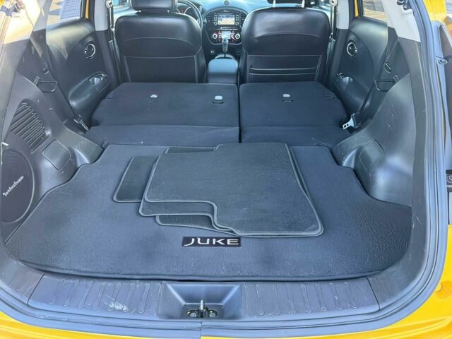 Желтый Ниссан Жук, объемом двигателя 1.6 л и пробегом 78 тыс. км за 8540 $, фото 13 на Automoto.ua