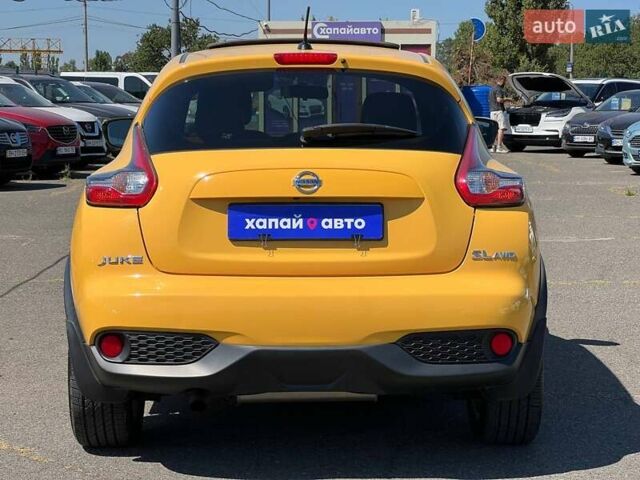 Жовтий Ніссан Жук, об'ємом двигуна 1.6 л та пробігом 141 тис. км за 14500 $, фото 6 на Automoto.ua
