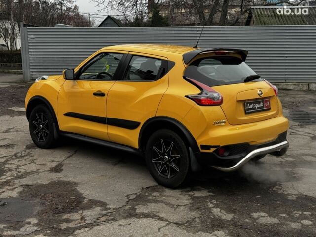 Желтый Ниссан Жук, объемом двигателя 1.6 л и пробегом 43 тыс. км за 12790 $, фото 3 на Automoto.ua