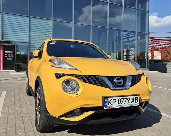 Жовтий Ніссан Жук, об'ємом двигуна 1.6 л та пробігом 22 тис. км за 16199 $, фото 3 на Automoto.ua