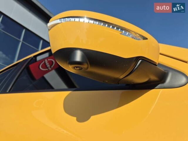 Жовтий Ніссан Жук, об'ємом двигуна 1.6 л та пробігом 22 тис. км за 16199 $, фото 15 на Automoto.ua