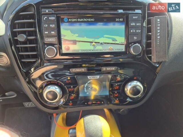 Жовтий Ніссан Жук, об'ємом двигуна 1.6 л та пробігом 22 тис. км за 16199 $, фото 40 на Automoto.ua