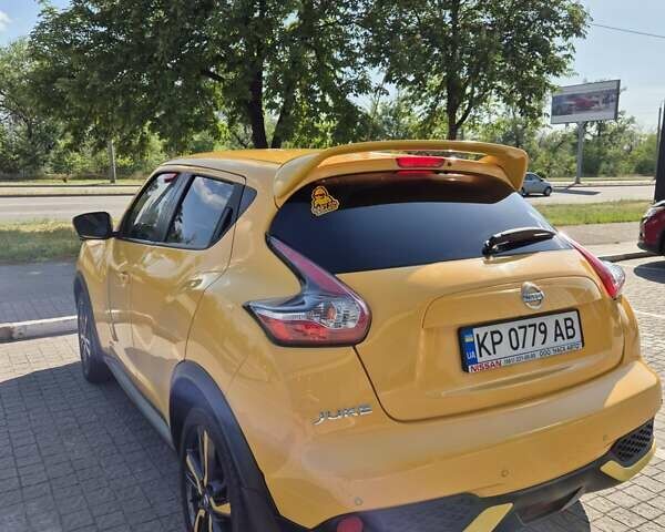 Жовтий Ніссан Жук, об'ємом двигуна 1.6 л та пробігом 22 тис. км за 16199 $, фото 11 на Automoto.ua