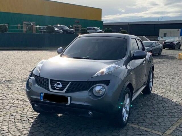 Серый Ниссан Жук, объемом двигателя 1.6 л и пробегом 195 тыс. км за 9500 $, фото 1 на Automoto.ua