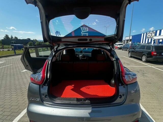 Серый Ниссан Жук, объемом двигателя 0 л и пробегом 184 тыс. км за 13000 $, фото 4 на Automoto.ua