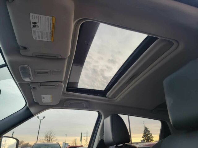 Серый Ниссан Жук, объемом двигателя 1.6 л и пробегом 58 тыс. км за 2000 $, фото 10 на Automoto.ua