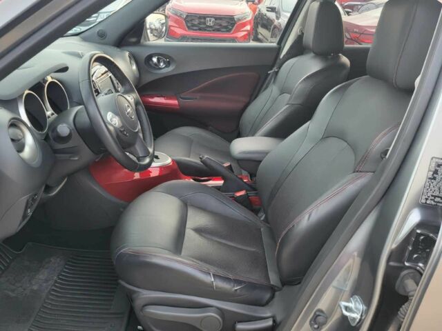 Серый Ниссан Жук, объемом двигателя 1.6 л и пробегом 58 тыс. км за 2000 $, фото 9 на Automoto.ua