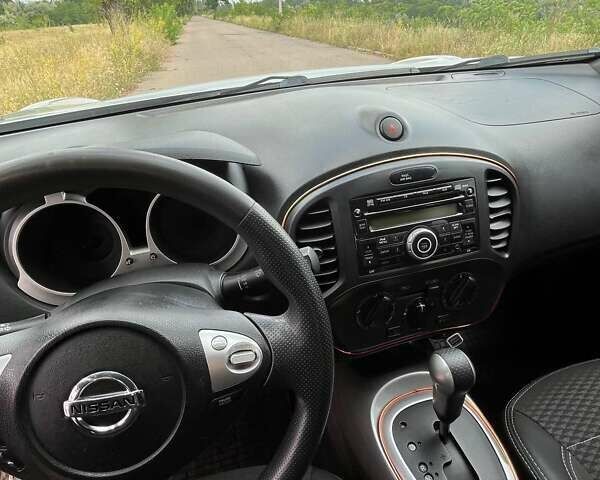 Серый Ниссан Жук, объемом двигателя 1.62 л и пробегом 217 тыс. км за 9800 $, фото 14 на Automoto.ua