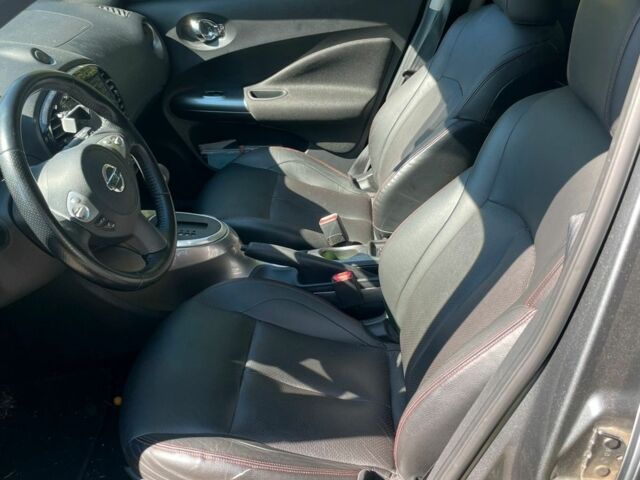 Серый Ниссан Жук, объемом двигателя 0 л и пробегом 110 тыс. км за 8000 $, фото 4 на Automoto.ua