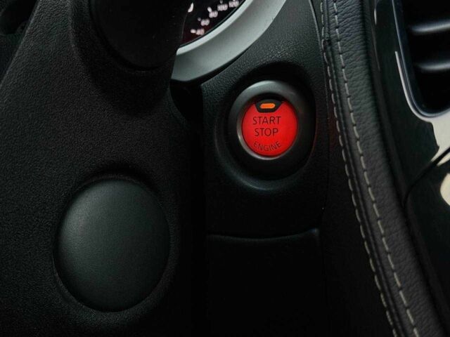 Серый Ниссан Жук, объемом двигателя 0 л и пробегом 169 тыс. км за 8490 $, фото 21 на Automoto.ua