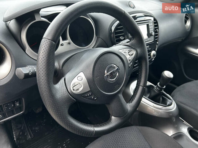 Сірий Ніссан Жук, об'ємом двигуна 1.5 л та пробігом 206 тис. км за 8500 $, фото 19 на Automoto.ua