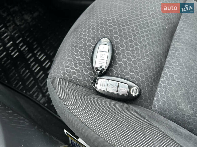 Сірий Ніссан Жук, об'ємом двигуна 1.5 л та пробігом 206 тис. км за 8500 $, фото 27 на Automoto.ua