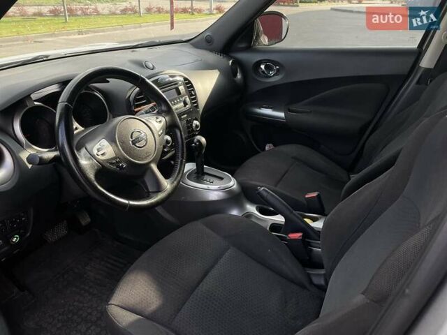 Сірий Ніссан Жук, об'ємом двигуна 1.6 л та пробігом 160 тис. км за 9600 $, фото 7 на Automoto.ua