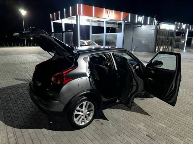 Серый Ниссан Жук, объемом двигателя 1.5 л и пробегом 277 тыс. км за 8300 $, фото 6 на Automoto.ua