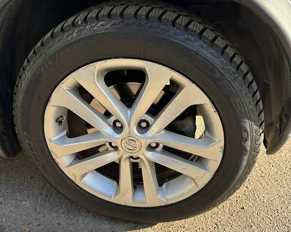 Серый Ниссан Жук, объемом двигателя 1.62 л и пробегом 215 тыс. км за 10300 $, фото 31 на Automoto.ua